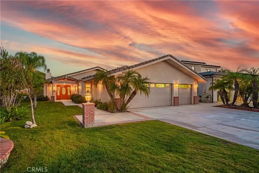 30489 Sea Horse Circle, Canyon Lake, CA 92587