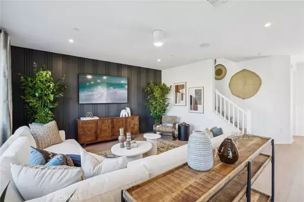 Cathedral City, CA 92234,134 Via Palermo