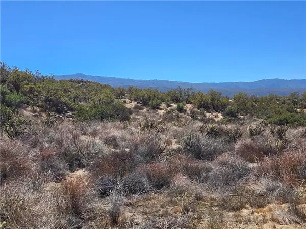 Aguanga, CA 92536,2 Silent Valley