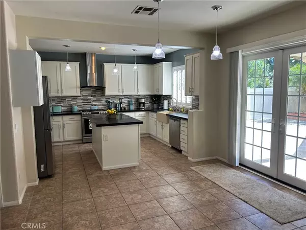 Murrieta, CA 92563,28523 Heliotrope Court