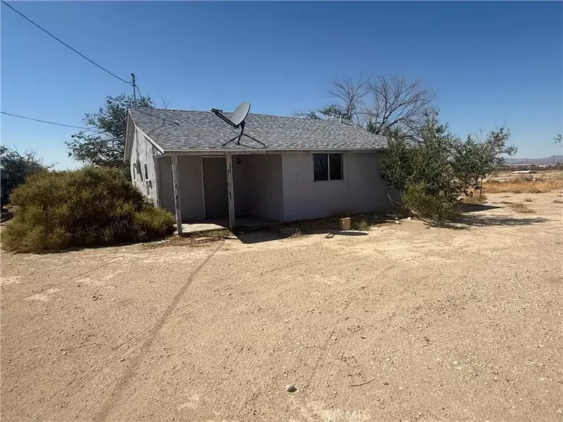 34774 Old Woman Springs, Lucerne Valley, CA 92356