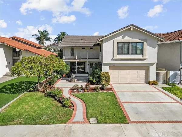 Irvine, CA 92606,3871 Banyan