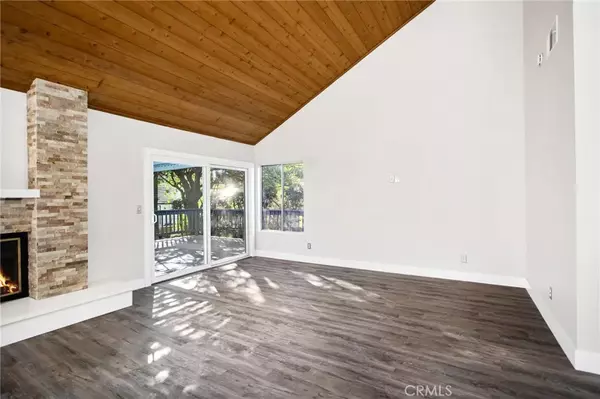 Canyon Lake, CA 92587,30471 Caliente Place