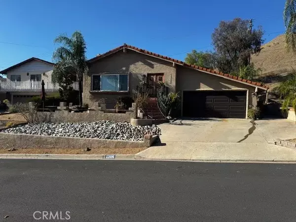 22696 San Joaquin East, Canyon Lake, CA 92587