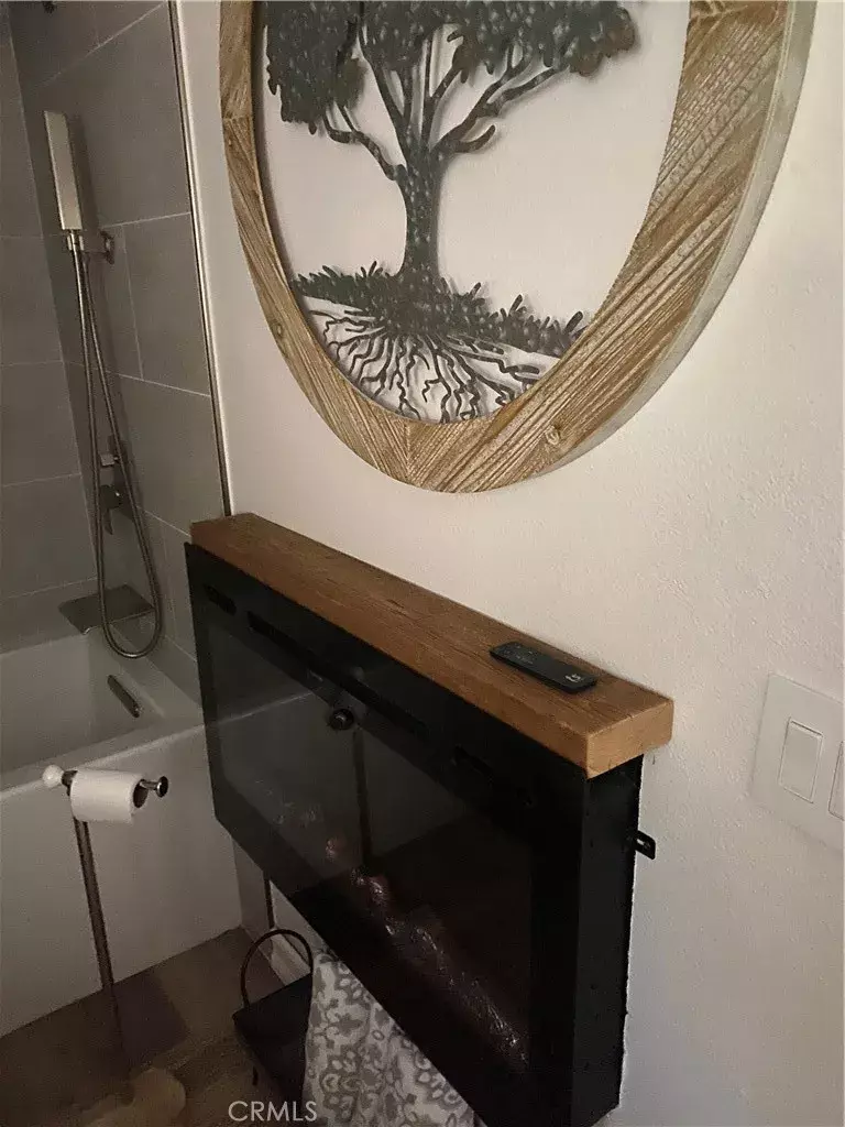 Canyon Lake, CA 92587,22696 San Joaquin East