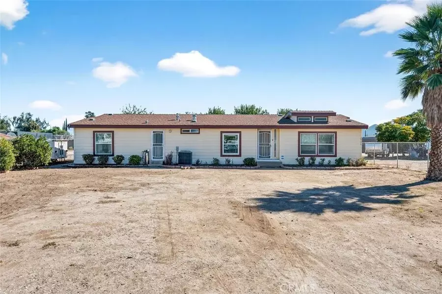 28576 Whittier, Winchester, CA 92596