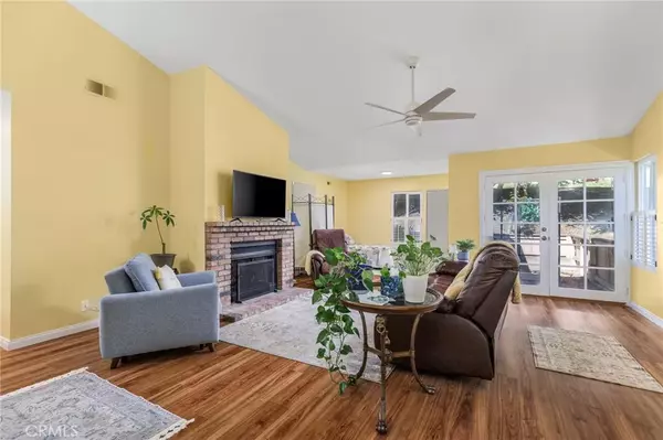 Escondido, CA 92026,332 Mahogany