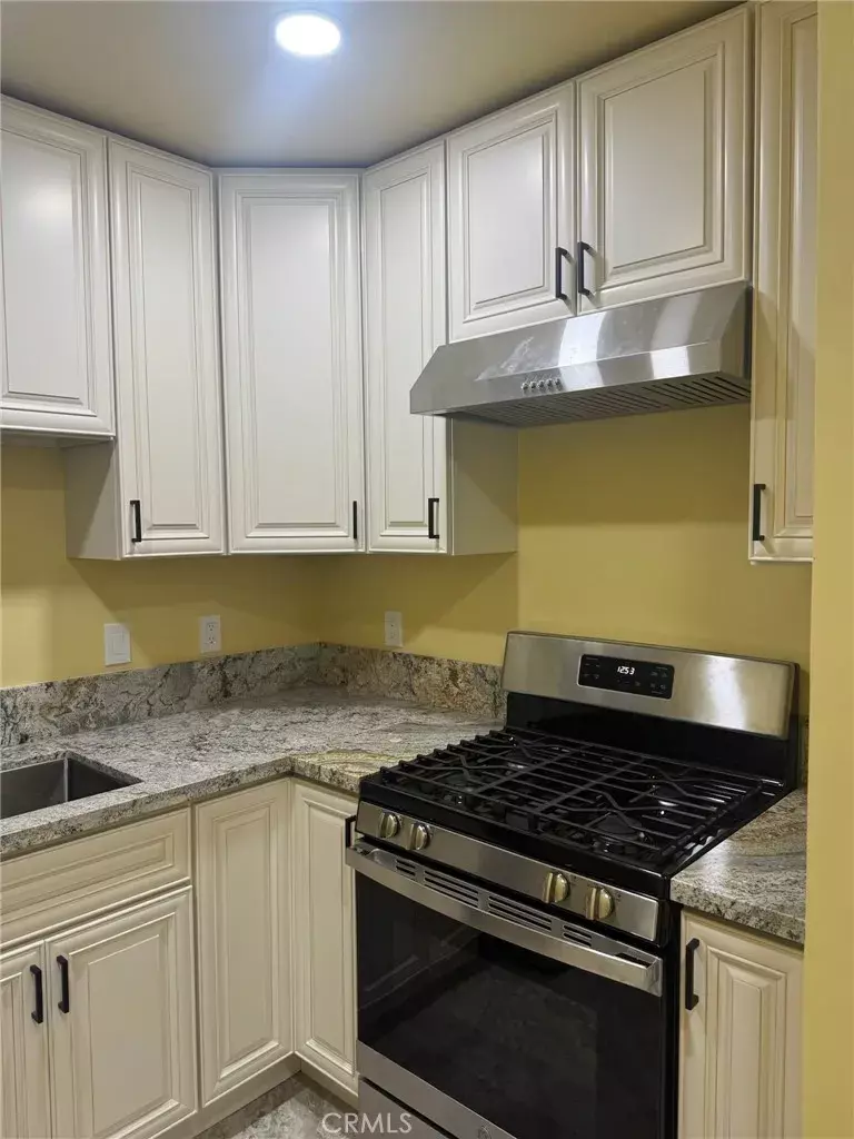 Temecula, CA 92591,39802 Rustic Glen