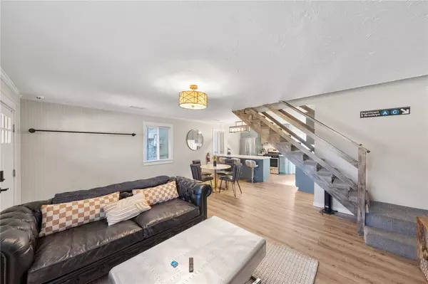 Big Bear Lake, CA 92315,42539 Falcon