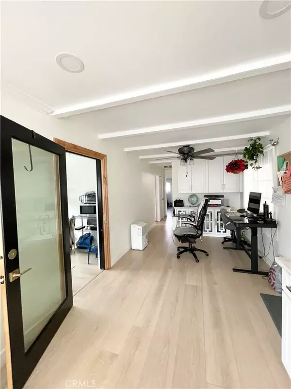 Gardena, CA 90248,17705 S Western #36