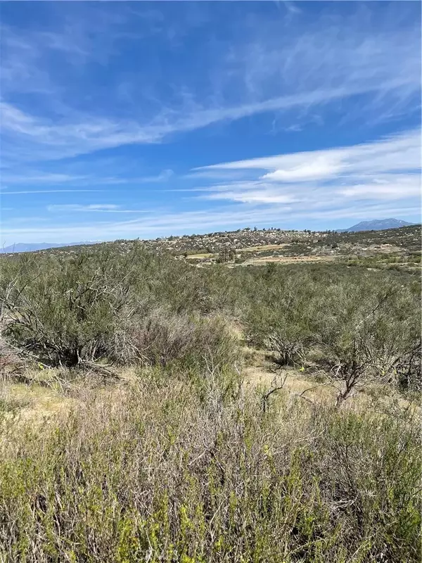 Hemet, CA 92544,55 Madera