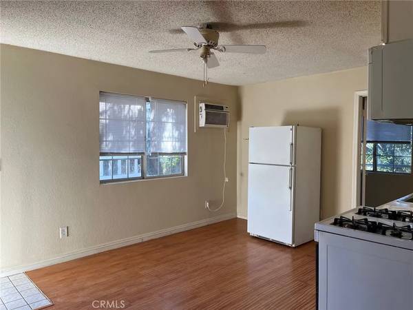 Lake Elsinore, CA 92530,34655 Borchard #B