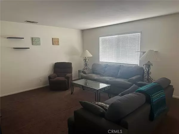 29 Palms, CA 92277,73482 Desert Trail #4