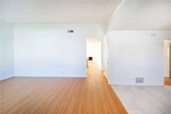 Diamond Bar, CA 91765,925 Golden Prados