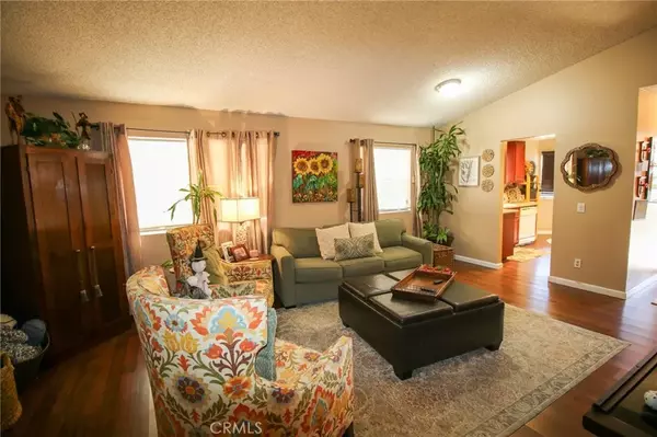 Menifee, CA 92586,27328 Calle Palo