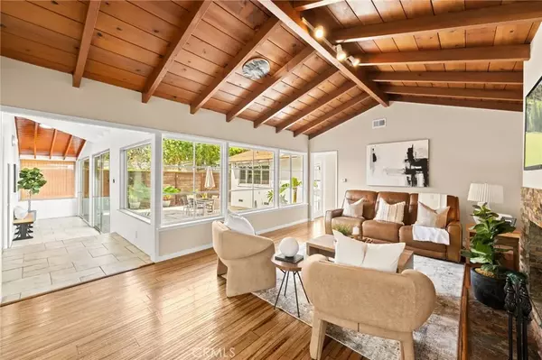 Costa Mesa, CA 92627,2689 Santa Ana Avenue