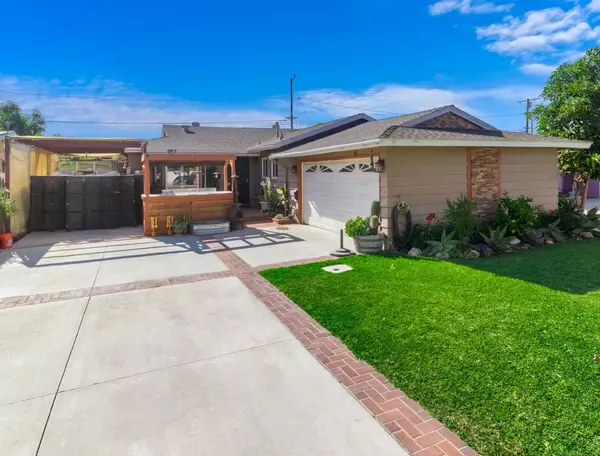 Long Beach, CA 90815,2425 Heather Avenue