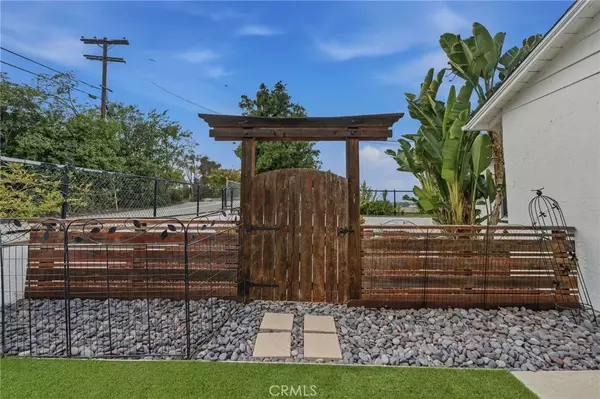 Fallbrook, CA 92028,1864 Winterwarm