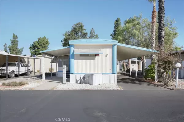 725 W Thornton #41, Hemet, CA 92543