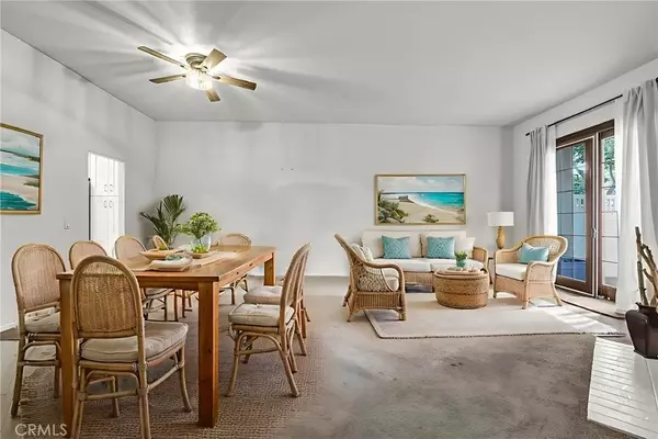 Laguna Hills, CA 92653,24378 Larchmont Court #67