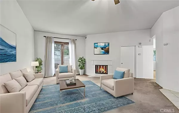 Laguna Hills, CA 92653,24378 Larchmont Court #67