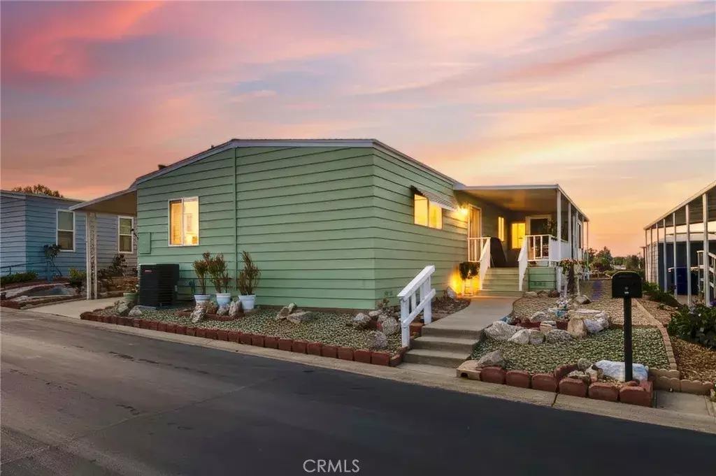 San Marcos, CA 92078,1195 La Moree #36