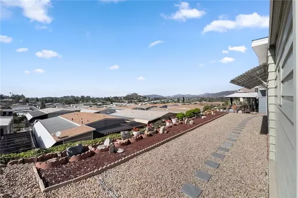 San Marcos, CA 92078,1195 La Moree #36