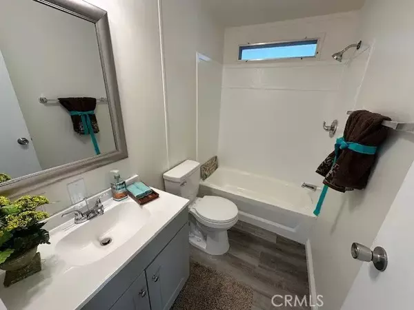 Hemet, CA 92544,880 N. Lake Street #82