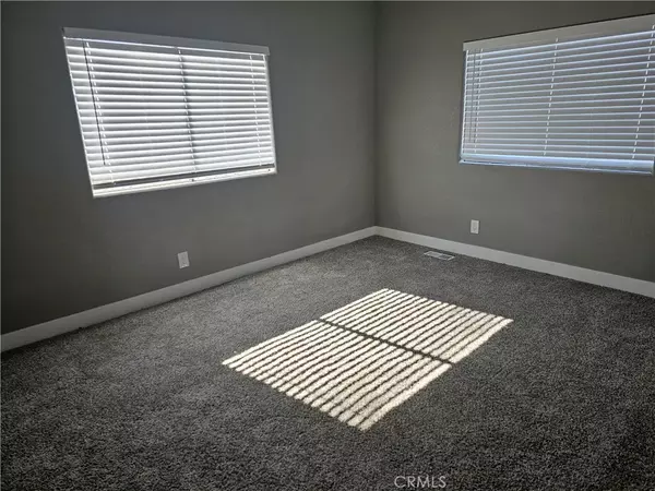 Hemet, CA 92543,530 W DEVONSHIRE #72