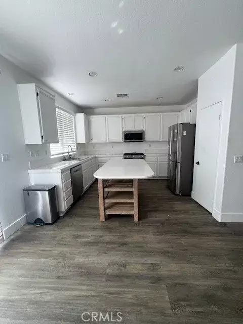 San Jacinto, CA 92582,1109 Lee Ann