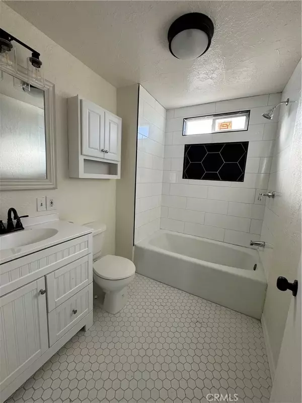 Blythe, CA 92225,184 N Acacia St