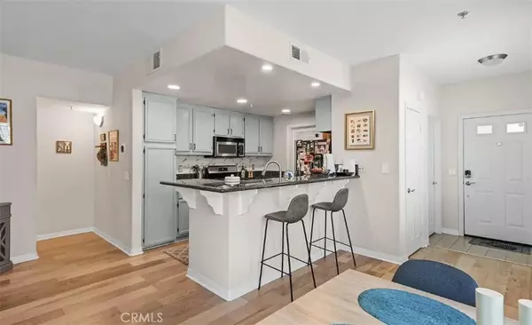 San Diego, CA 92128,13039 Evening Creek South #36