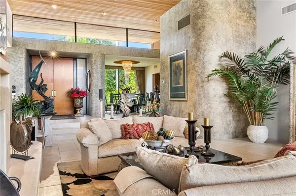 Palm Desert, CA 92260,73497 Mariposa