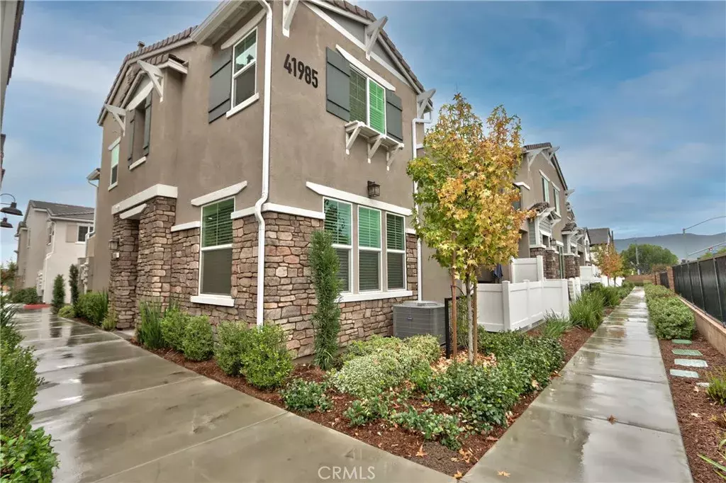 Murrieta, CA 92562,41985 Emelia Street #301