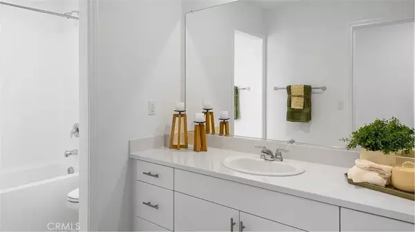 Rialto, CA 92376,1668 Phantom Lane