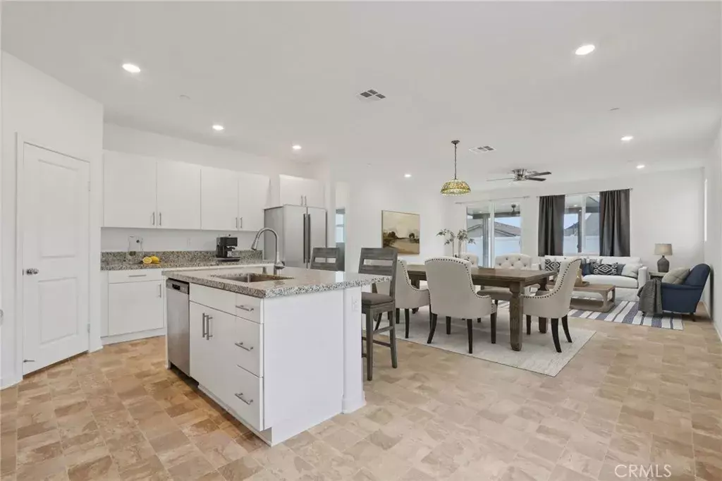 Homeland, CA 92548,30807 Pitch Pine