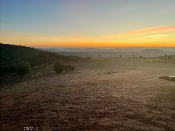 Hemet, CA 92544,41130 Voyager