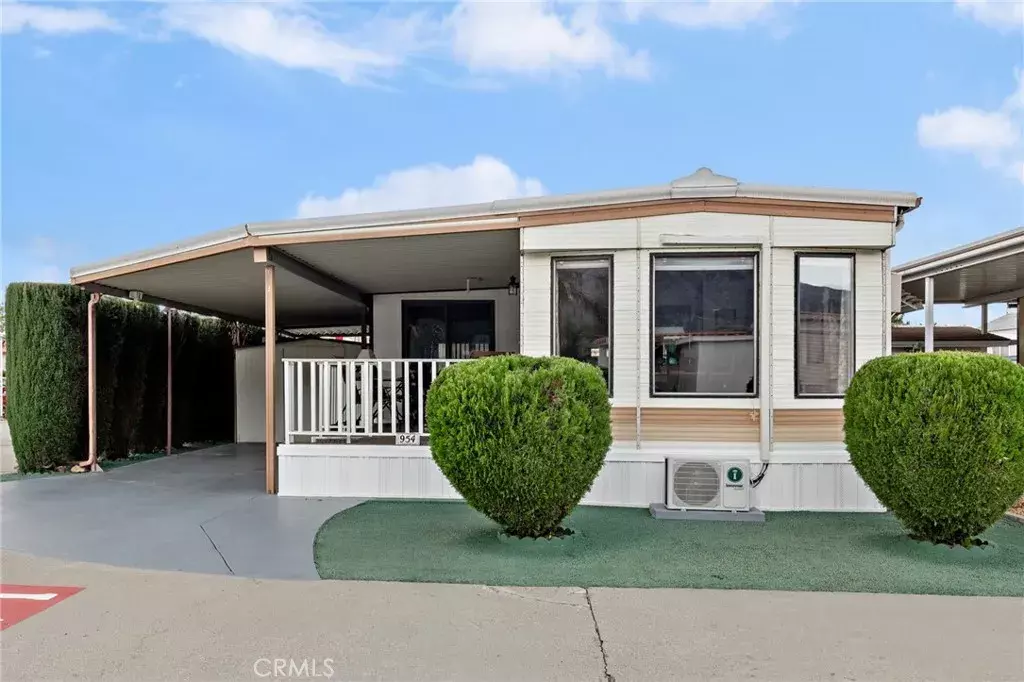 San Jacinto, CA 92583,954 Evergreen Drive