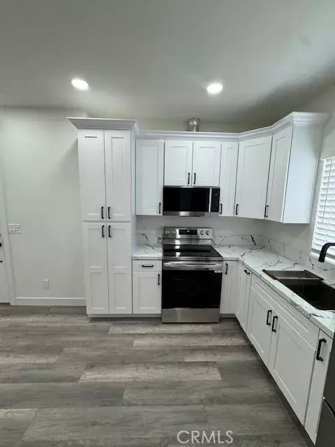 Oceanside, CA 92057,4546 Big Sur #2