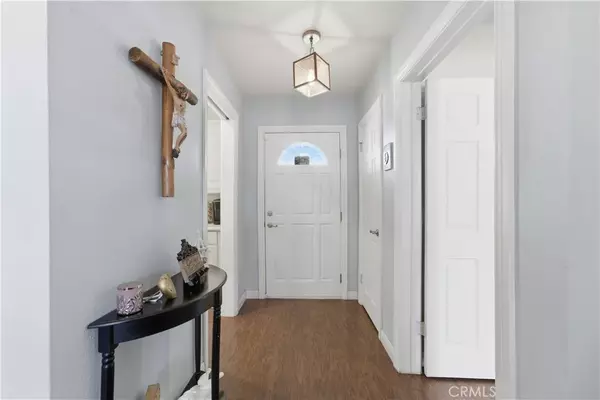 Upland, CA 91786,855 N 3rd