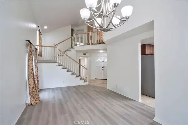 Murrieta, CA 92562,24055 Golden Pheasant