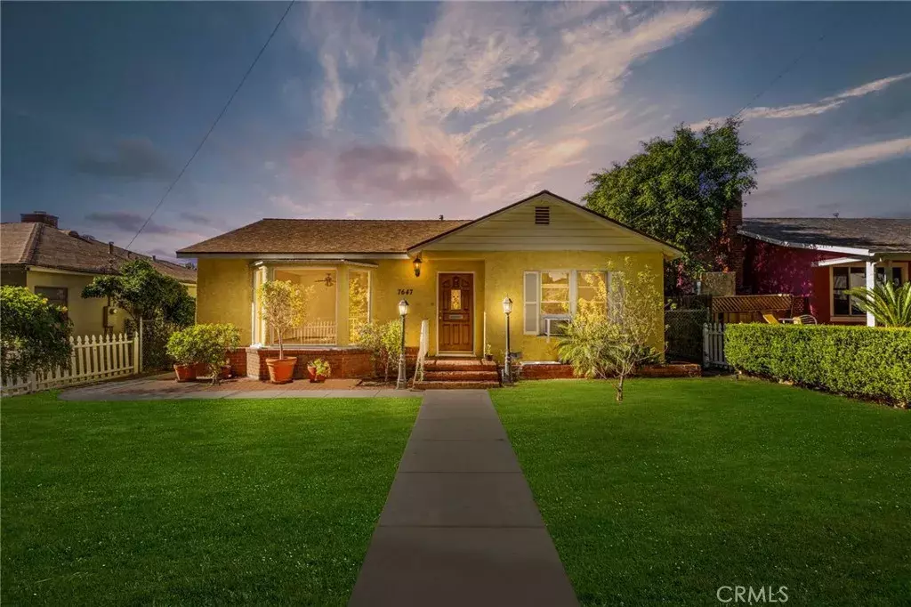 Whittier, CA 90602,7647 Pickering