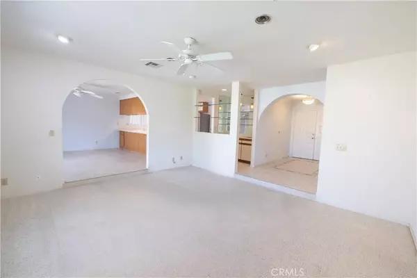 Cathedral City, CA 92234,27133 Shadowcrest