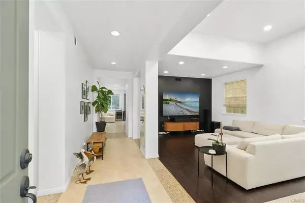 Murrieta, CA 92563,30095 Mickelson