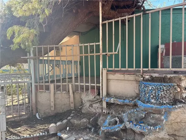 Perris, CA 92570,382 Altura