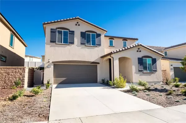 Lake Elsinore, CA 92532,19508 Hanging Rock Rd.