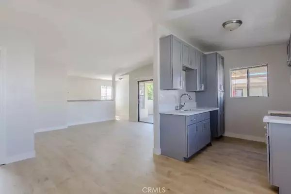 Lake Elsinore, CA 92530,16523 Joy