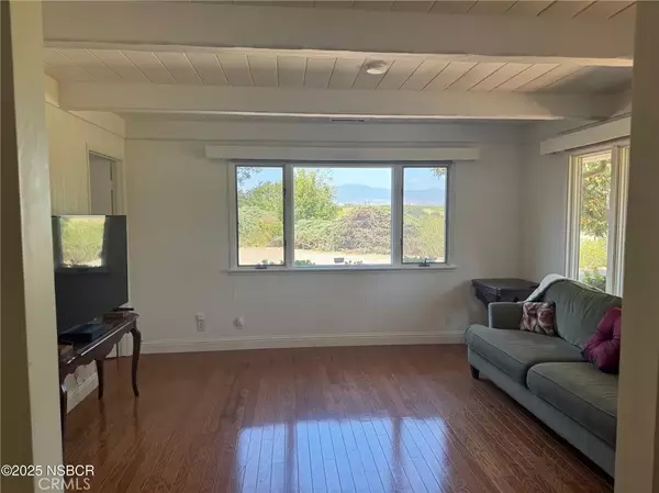 Santa Ynez, CA 93460,724 N Refugio Road