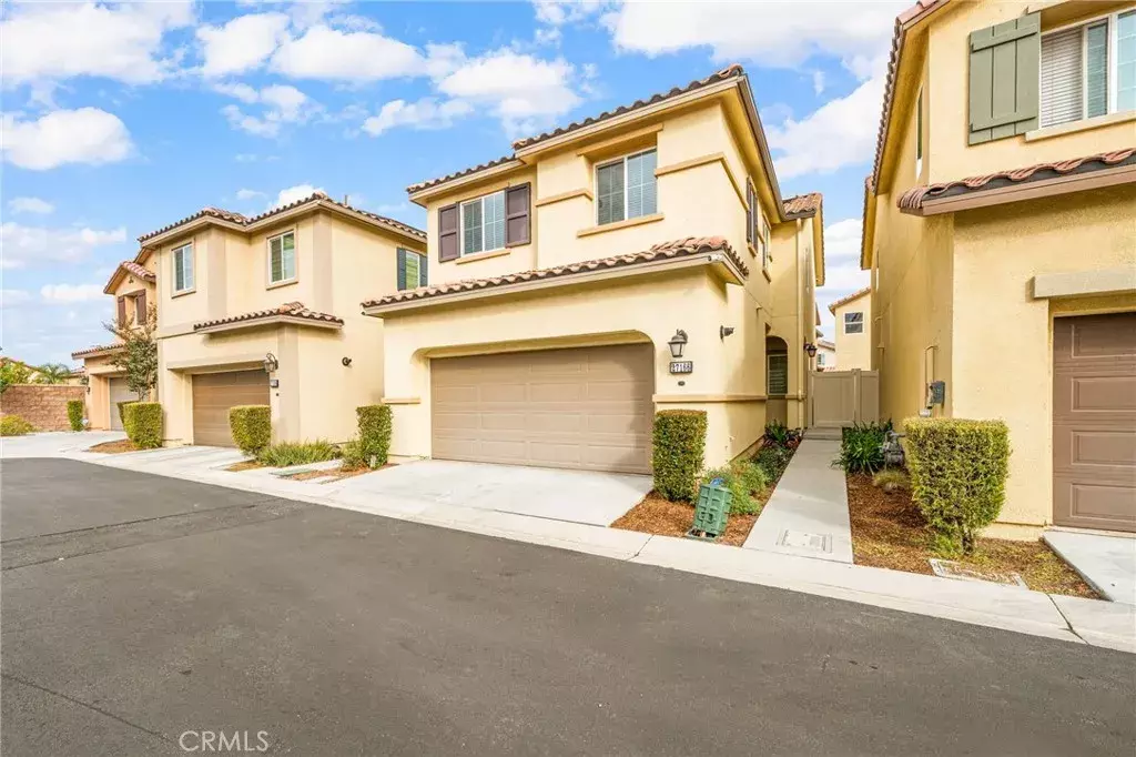 Moreno Valley, CA 92555,27166 Canyon Rock Court