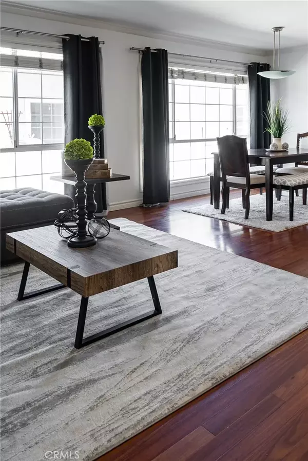 Santa Monica, CA 90403,837 Lincoln Boulevard #6